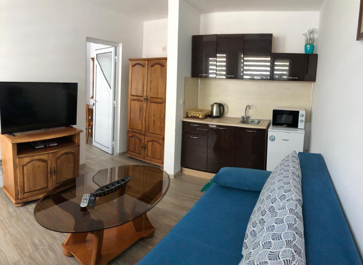 Family Hotel Littoral Szozopol Kültér fotó