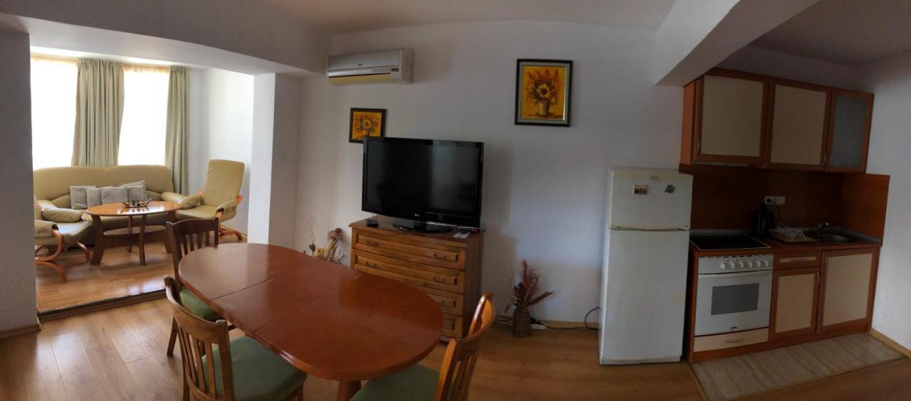 Family Hotel Littoral Szozopol Kültér fotó