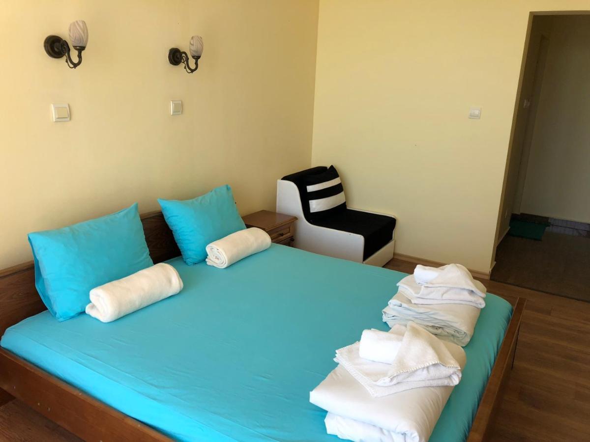 Family Hotel Littoral Szozopol Kültér fotó
