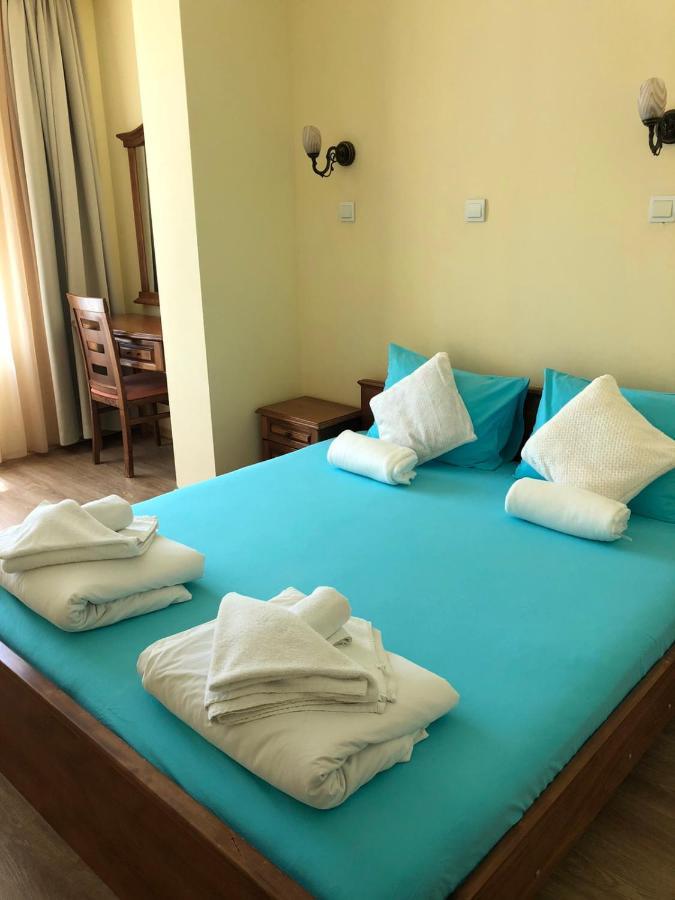 Family Hotel Littoral Szozopol Kültér fotó